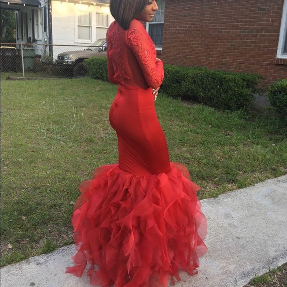 Prom Dress - Picture 2 of 3